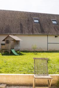 Sweet cottage 1 hr 40 min from Paris