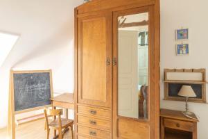 Sweet cottage 1 hr 40 min from Paris