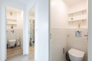 Appartements Large 4 Bedroom Apartment near metro - only 30 minutes to Paris and Disneyland : photos des chambres