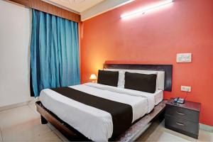 Hotel O Starlight Inn