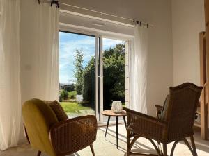Maisons de vacances Charming farmhouse with views and fireplace-1 hr40 min from Paris : photos des chambres