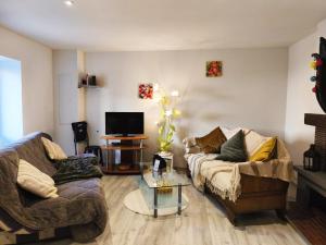 Cosy et chaleureux, centre village, proche commodité