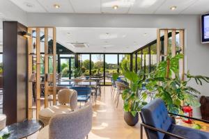 Hotels Kyriad Deauville - St Arnoult : photos des chambres
