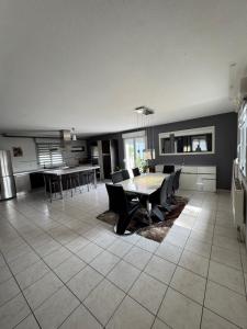 Superbe F5 terrasse et jardin