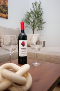 Two Bedroom Flat In Athens