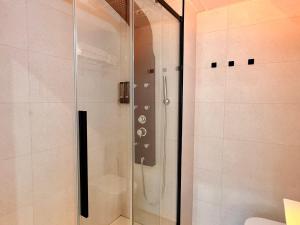 dozZze - Madrid Río