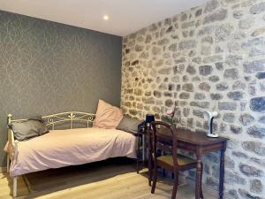 Charmante maisonnette à Blavozy, proche du Puy-en-Velay, avec terrasse privative, WiFi, et parking - FR-1-582-57