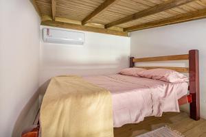 Refúgio para dois, Wi-Fi, Cozinha a 100m das praias de Cima e de Baixo