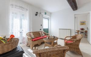 Pet Friendly Home In Ne