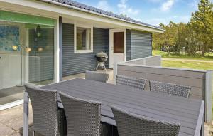 3 Bedroom Gorgeous Home In Blåvand