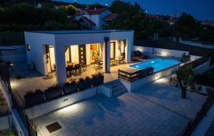 Gorgeous Home In Posedarje