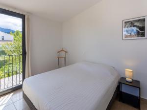Villas Villa in Malaucene with Mont Ventoux Views, cleaning included : photos des chambres