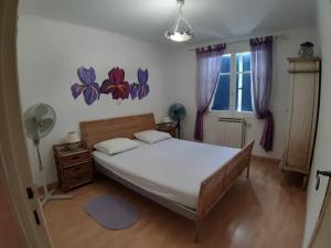 Villas Villa in Carpentras with Private Pool, cleaning included : photos des chambres