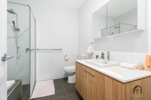 Peaceful 2BR Home in Leafy Woodforde