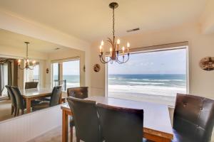 Lincoln City Vacation Rental with Pool and Ocean Views