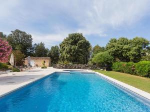 Maisons de vacances Chateau in Lorgues with Pool & Vineyard Views, cleaning included : photos des chambres
