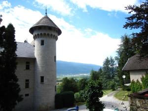 Maisons de vacances Chateau in France with Pool and Views, cleaning included : photos des chambres