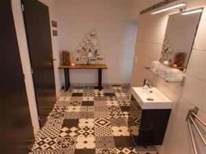 Maisons de vacances House in Vosges near Forest and Hiking Trails, cleaning included : photos des chambres