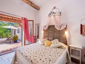 Villas Villa in Bargemon with Pool and Mountain Views, cleaning included : photos des chambres