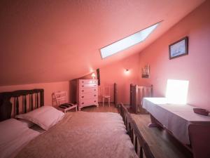 Appartements Apartment in Darney with Meadow Views, cleaning included : photos des chambres