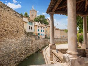 Maisons de vacances Holiday Home in Vaucluse near Mont Ventoux, cleaning included : photos des chambres