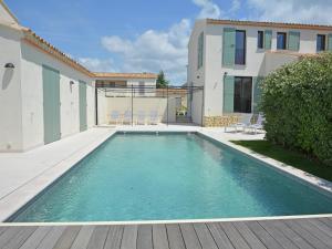 Villas Villa in Malaucene with Heated Pool, cleaning included : photos des chambres