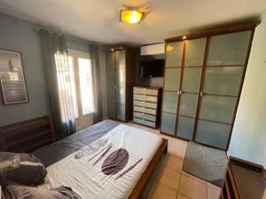 Maisons de vacances Villa in Vidauban with Pool & Vineyards Nearby, cleaning included : photos des chambres