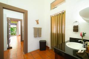 Villa Pelícano, Costa Rica