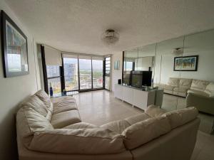 Downtown Isla Verde Beachfront Apartment with Pool and Parking