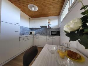 Appartements Appartement renove pour 4 pers., vue mer, salle de jeux et parking inclus - FR-1-364-180 : photos des chambres