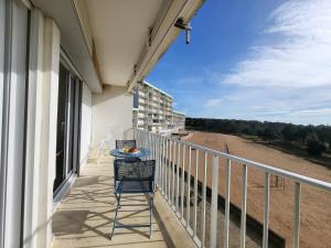 Appartements Appartement renove pour 4 pers., vue mer, salle de jeux et parking inclus - FR-1-364-180 : photos des chambres