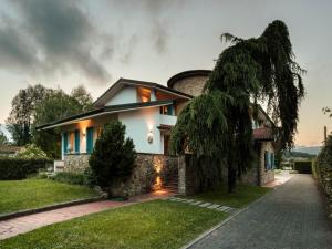 Villa mit 5 Schlafzimmern