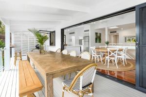 Coastal Luxe Little Cove Noosa