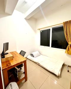 Cozy 1BR Apartment with Home Office at The Nest Jakarta Barat