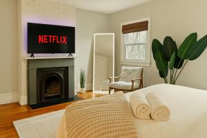 Walk to OSU & Short North FREE PARKING Fire Pit