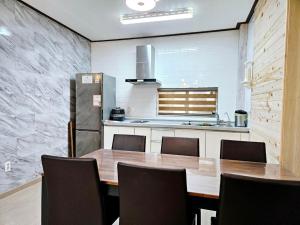 Poam Mountain Pool Villa Pension