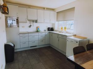 Holiday home in Uitgeest near the sea, cleaning included