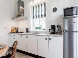 Bungalow near Dutch Coast & Forest