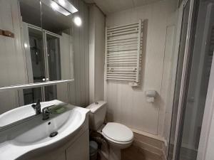 Appartements Charmant T2 au centre de La Roche-Posay avec WIFI et parking gratuit - FR-1-541-163 : photos des chambres