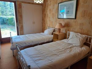 Maisons de vacances Maison charmante 2 chambres proche foret et plage - FR-1-323-582 : photos des chambres