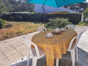 Maisons de vacances Maison charmante 2 chambres proche foret et plage - FR-1-323-582 : photos des chambres