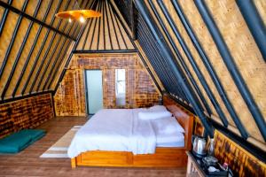 Bamboo Mount Batur and Hot Spring