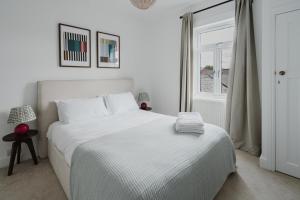 Urban Oasis Serviced Suite - Families, remote work, corporate, contractors