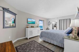 Oceanfront KingAmenities Pools Y52