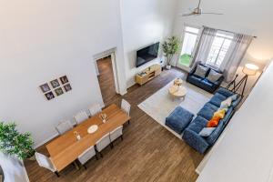 Room for Everyone! Huge 4BR Townhouse in Venice