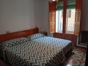 central apartment in Caspe