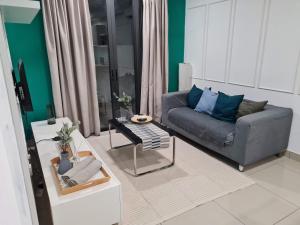 Abz Apartment @ Solstice