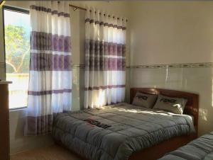 Khách Sạn Tuấn Tú