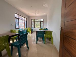 AeroVale Lodge I Mountain View Stay Near Landing Site Bir Billing