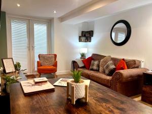 Cherry Blossom cottage